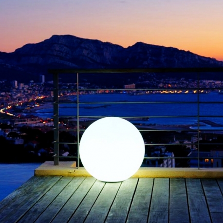Boule, sphère avec lumière LED RGBW, 40cm, batterie rechargeable