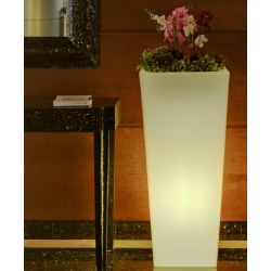 Vaso Plantador de 90cm com luz solar led 16 cores RGBW 'Amsterdam'