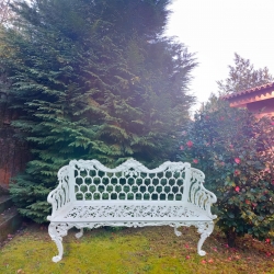 Grand Banc de jardin blanc romantique en aluminium de qualité et résistance maximales pour jardin, balcon, terrasse, piscine.